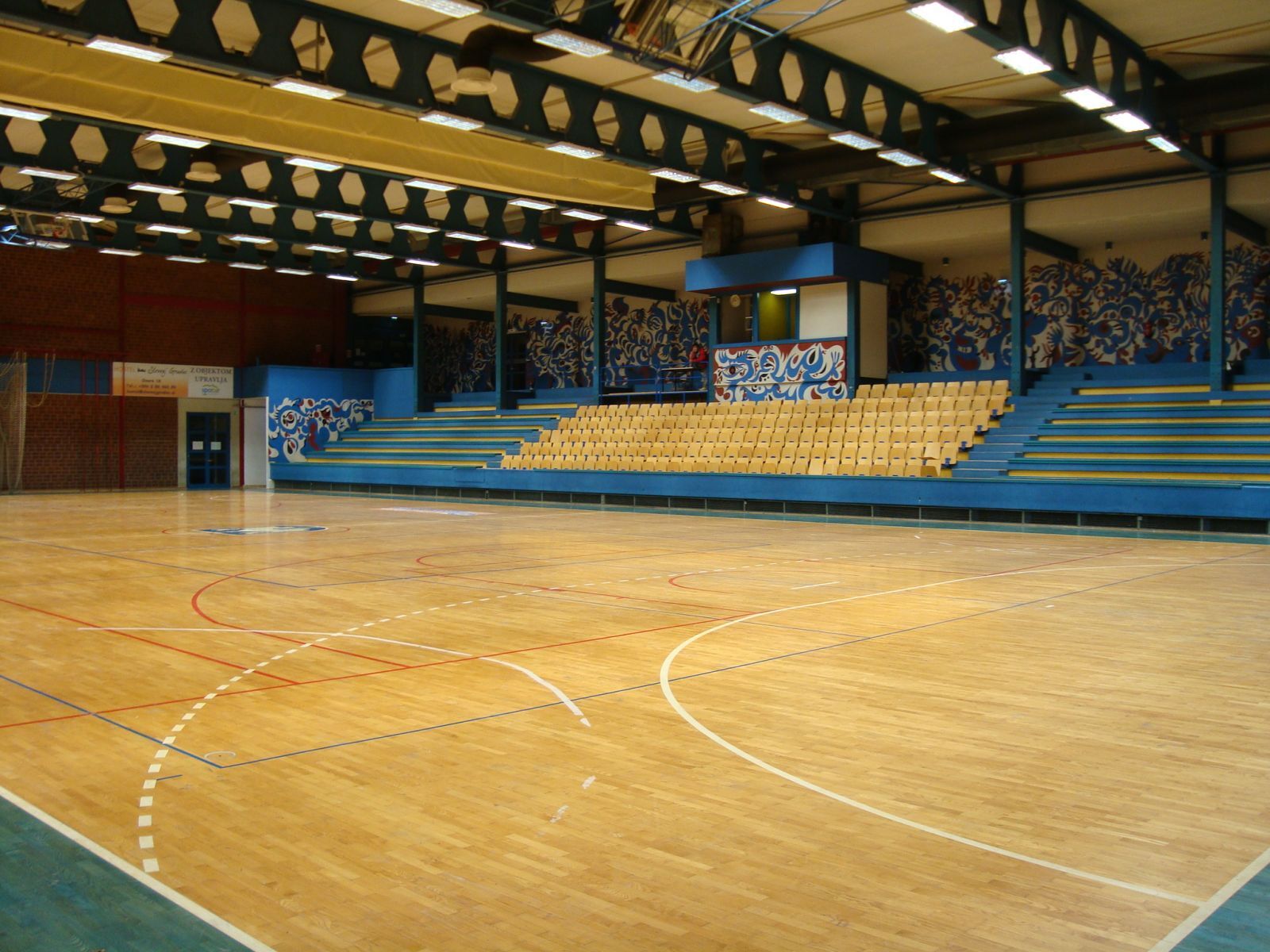 Športna dvorana Vinka Cajnka Slovenj Gradec