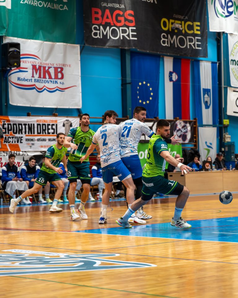 V Slovenj Gradec prihaja Škofja Loka