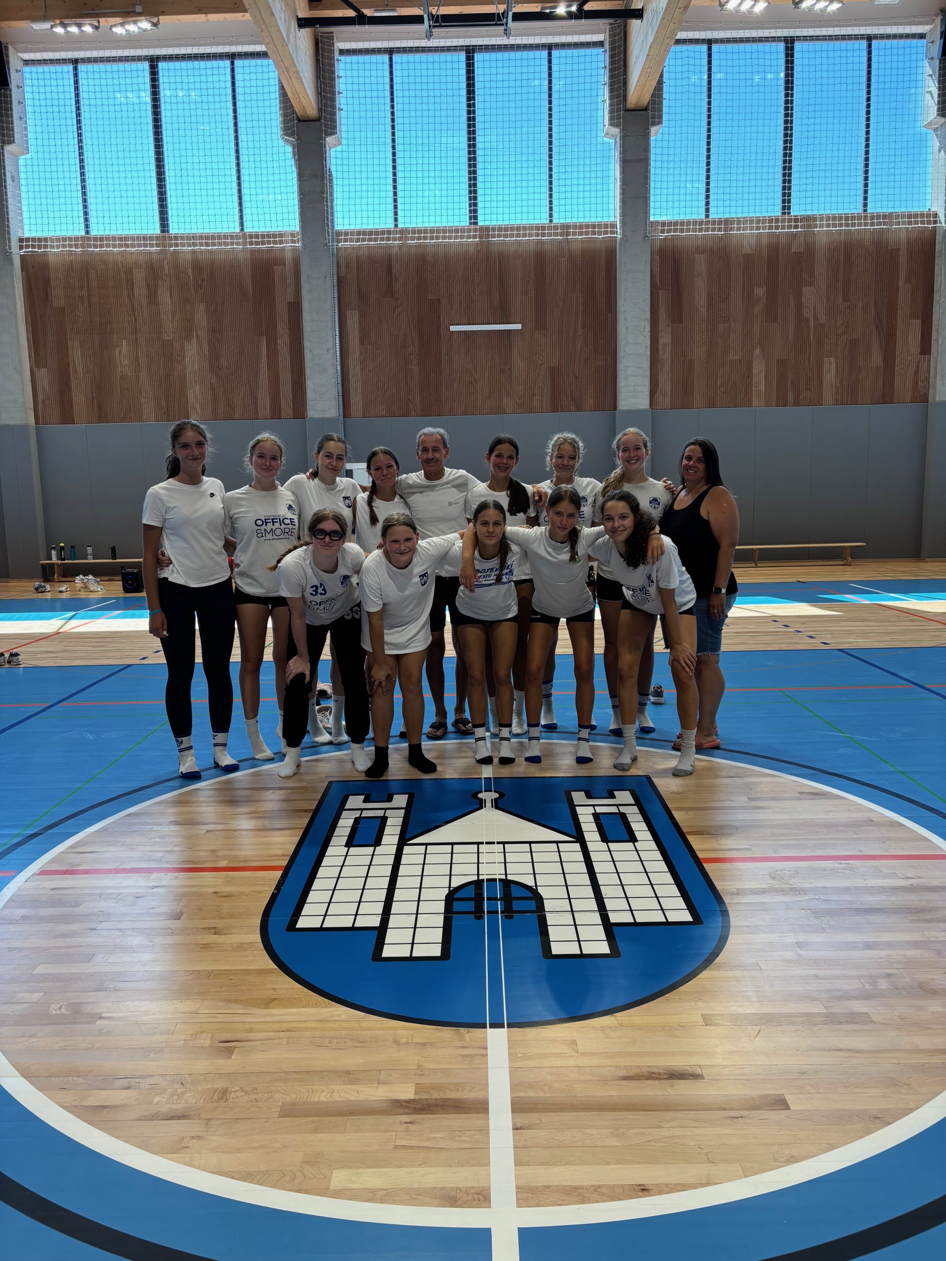 Mlade rokometašice RK Slovenj Gradec